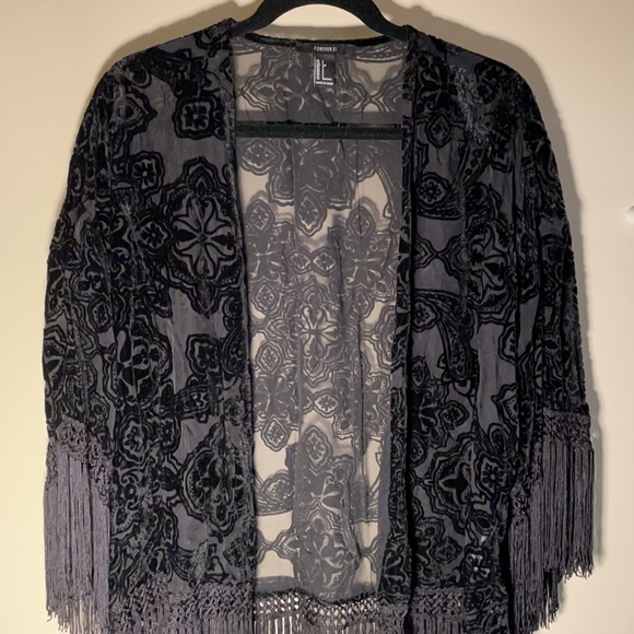 Forever21 kimono - Picture 5 of 7